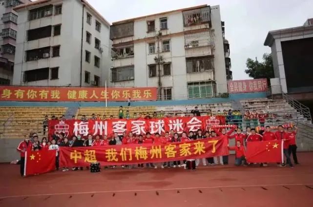 改编影视剧在爱奇艺、腾讯视频双平台播放量累计超130亿次,单集播放量达2.8亿次